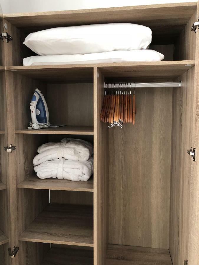 Apartamentos Rosario 1 Cádiz Eksteriør billede